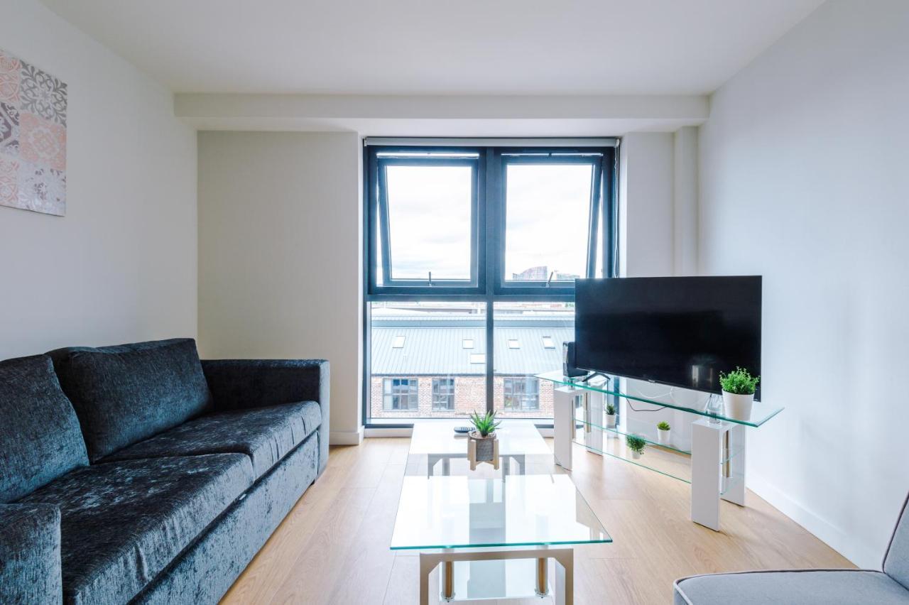 ✰Onpoint - Modern 2 Bed Apartment Close To Centre✰ ลีดส์ ภายนอก รูปภาพ