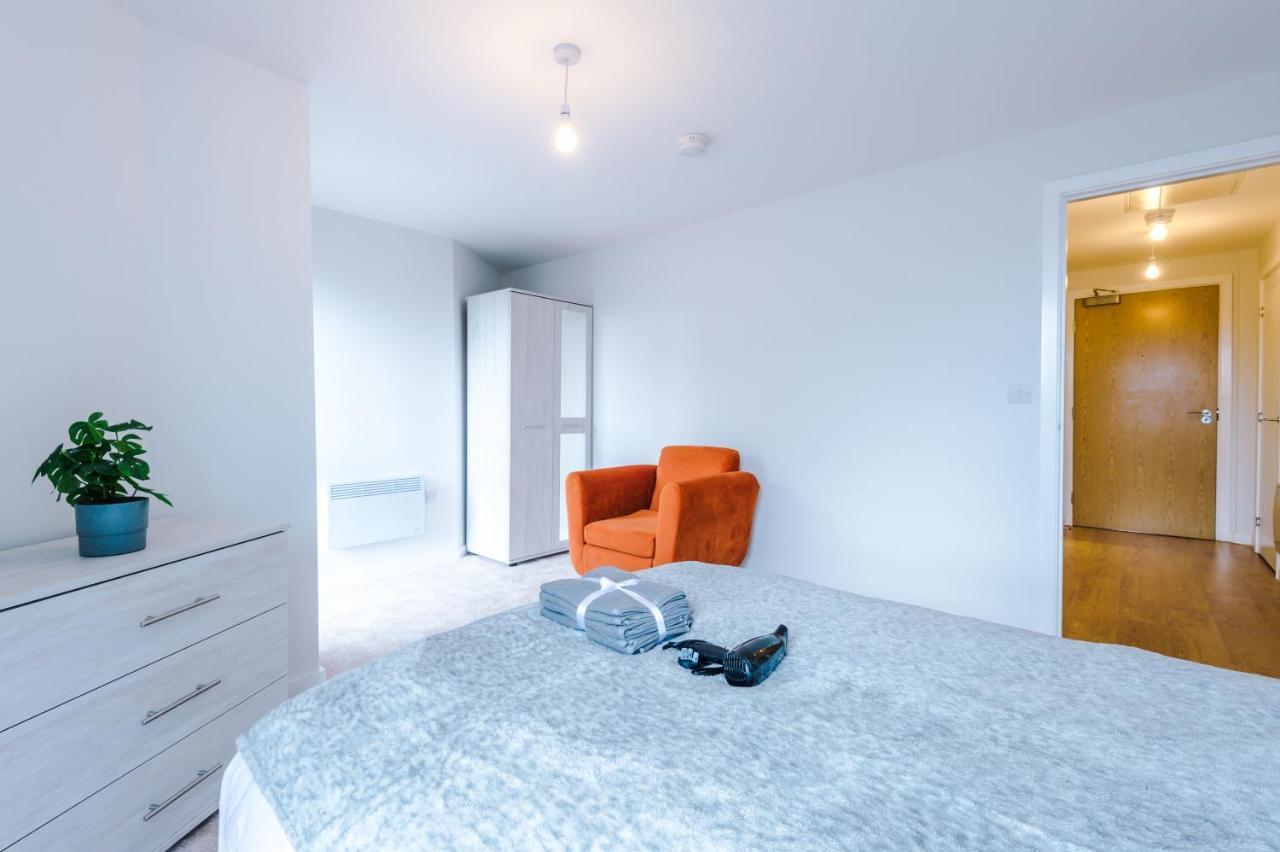 ✰Onpoint - Modern 2 Bed Apartment Close To Centre✰ ลีดส์ ภายนอก รูปภาพ